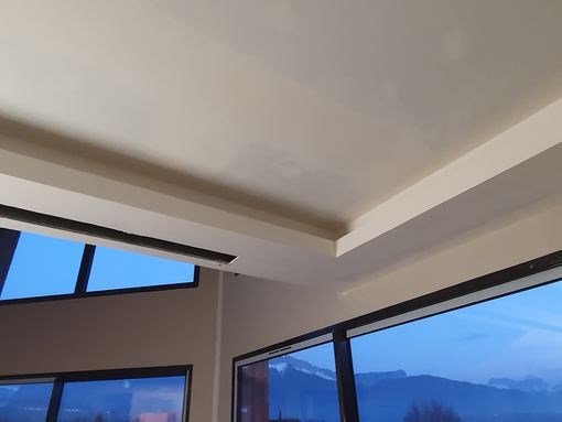 Plafond technique plâtre et placo